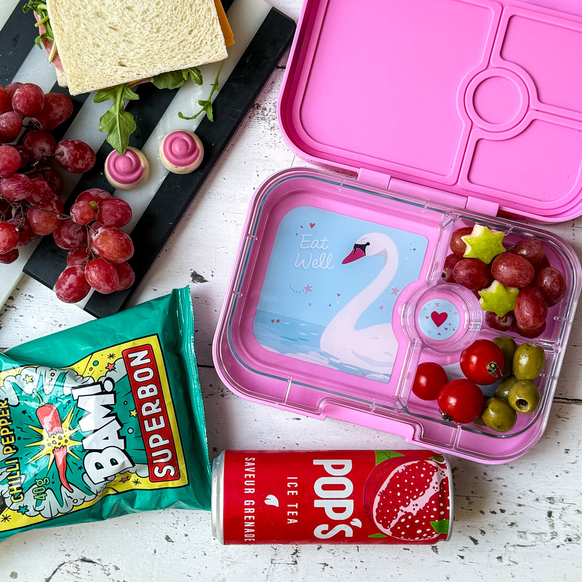 Yumbox Panino Leakproof Bento Lunch Box · Power Pink Swan