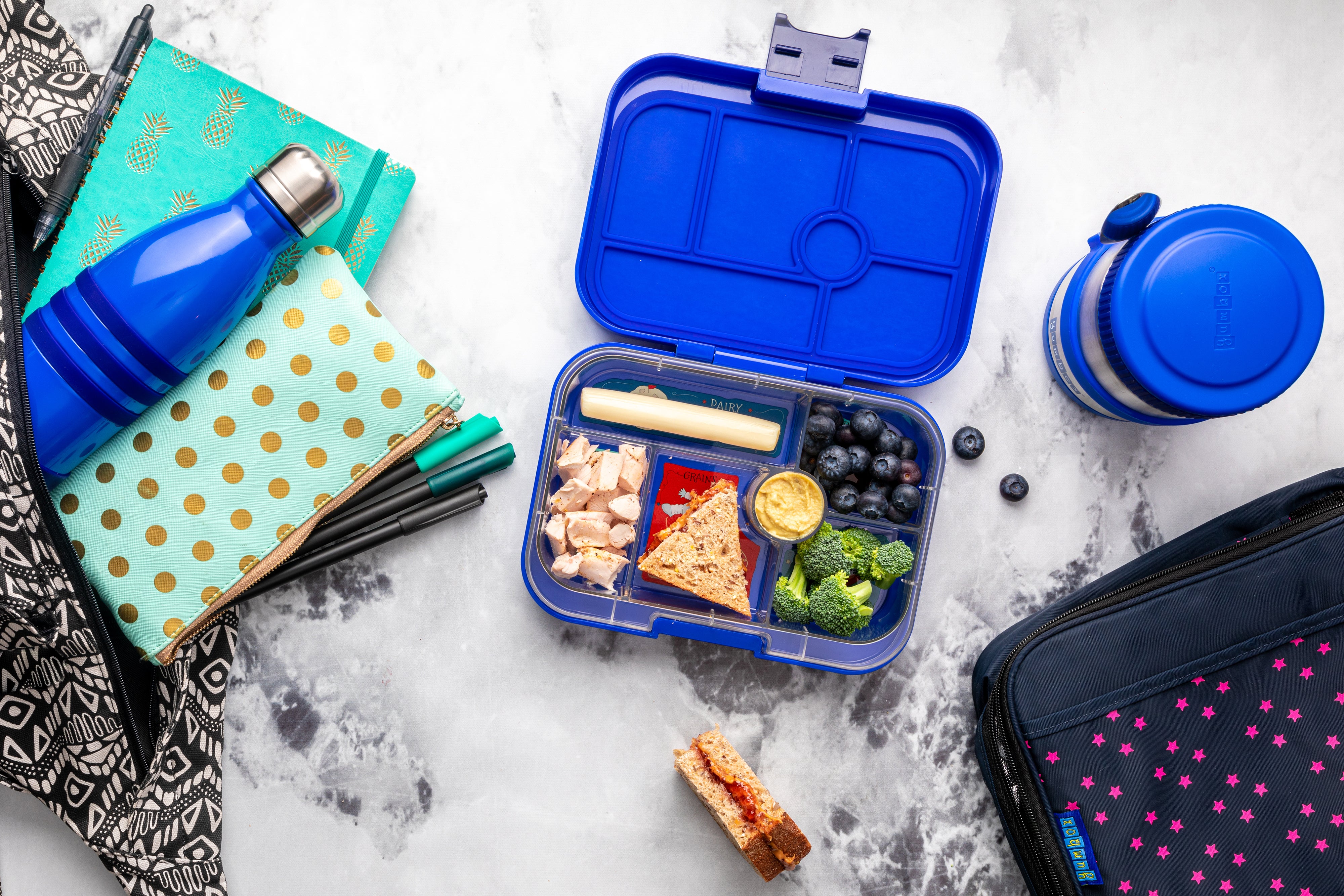 yumbox snack グリッター 子ども用弁当箱 新品未使用！ヤムボックス Yumbox - The leakproof bento lunch box for kids and adults